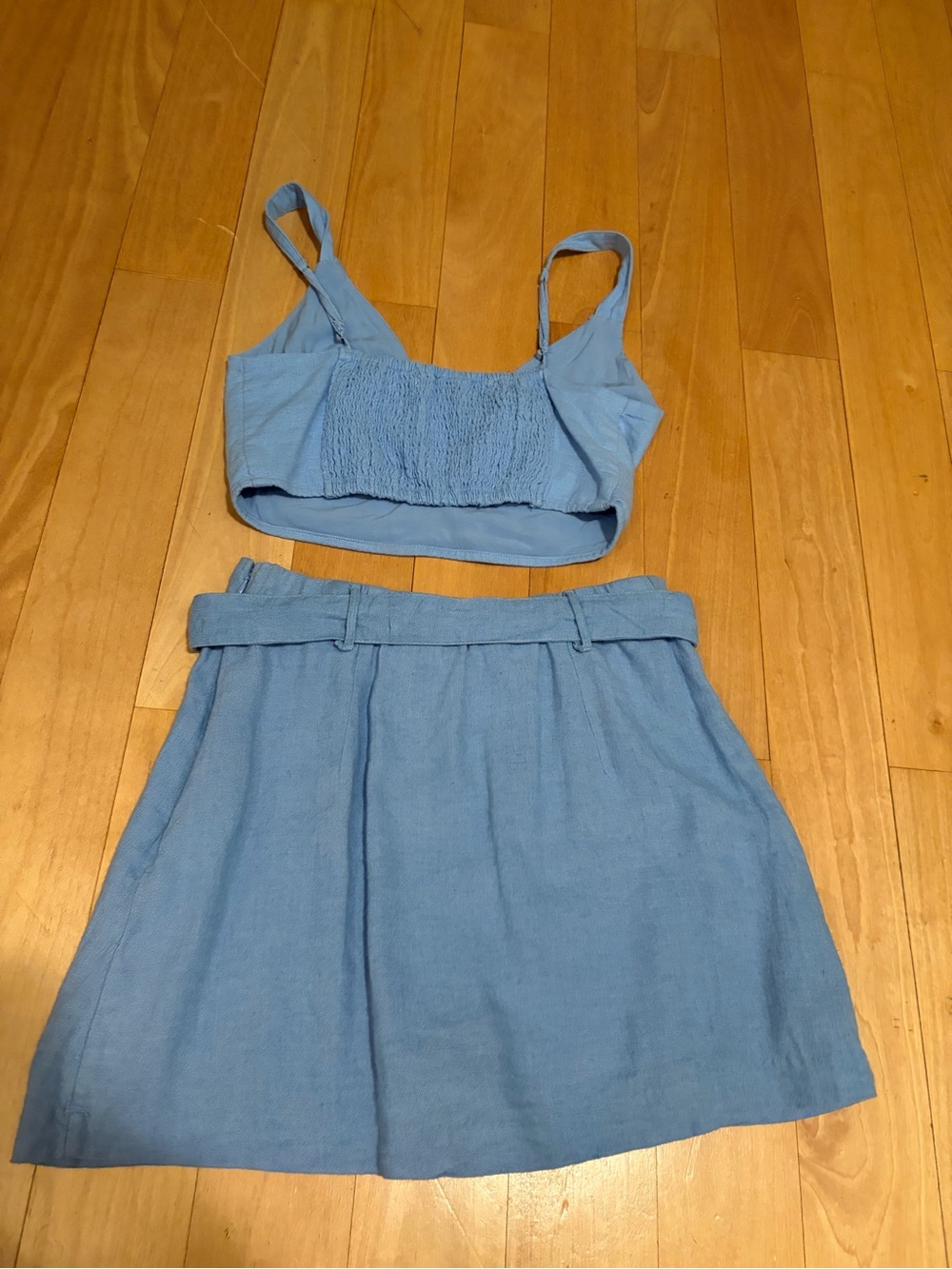 Abercrombie & Fitch Light Blue Linen-Blend Cropped Top & Belted Skirt Set - Picture 4 of 15